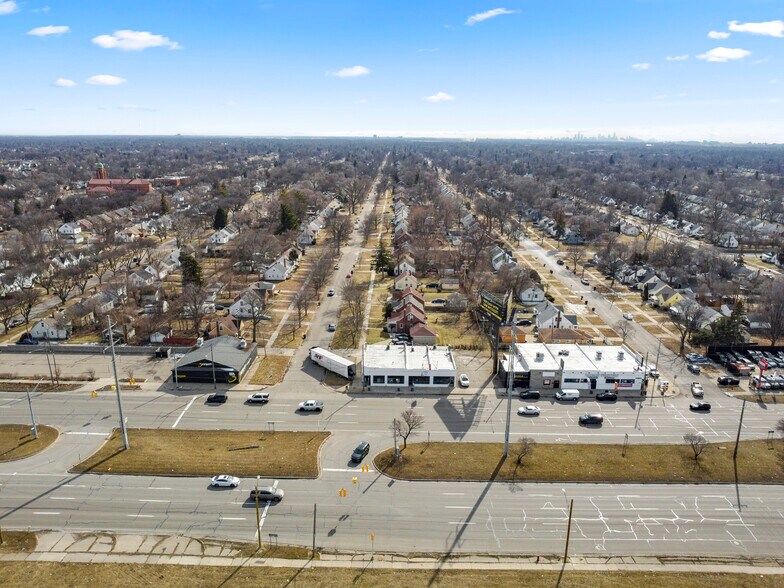 More Photos Of 12744 E 8 Mile Rd, Detroit General Retail For Sale