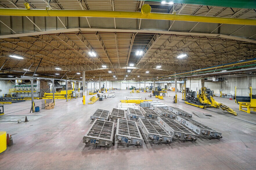 More Photos Of 51650 County Road 133, Bristol Manufacturing For Sale