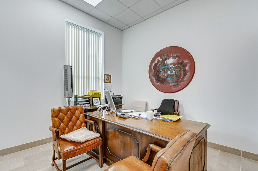 More Photos Of 1631 Highway 6 S, Houston Warehouse For Sale