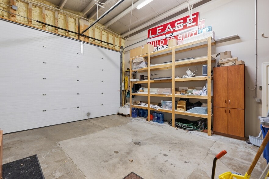 More Photos Of 1280 W Main St, Sun Prairie Freestanding For Sale