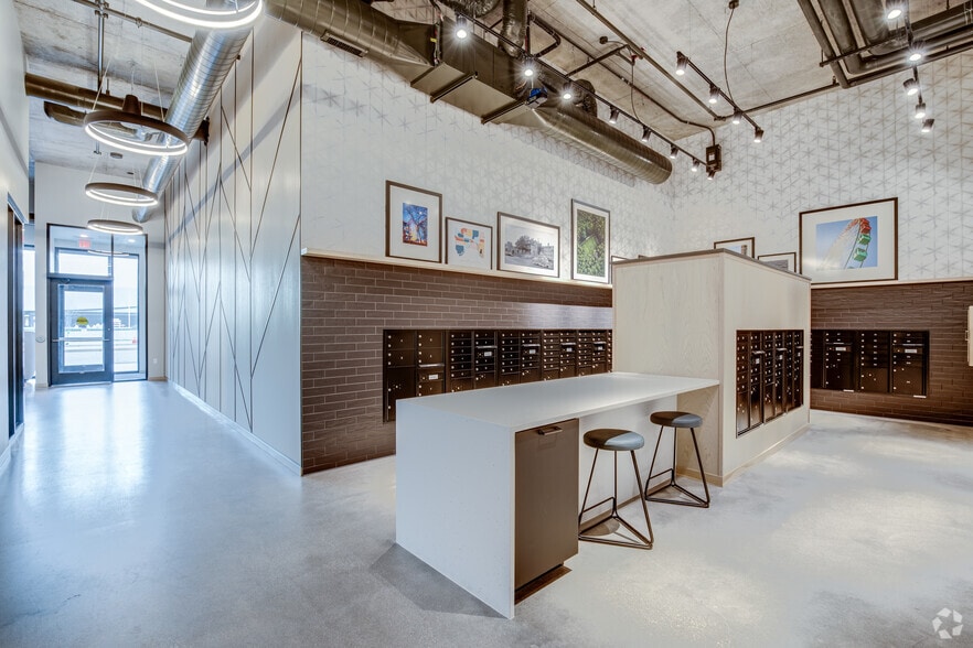 More Photos Of 427 N Snelling Ave, Saint Paul Apartments For Lease