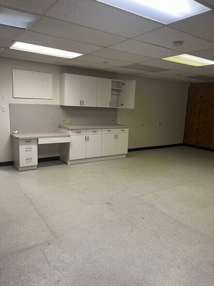 More Photos Of 1230 N Skyline Dr, Idaho Falls Warehouse For Lease