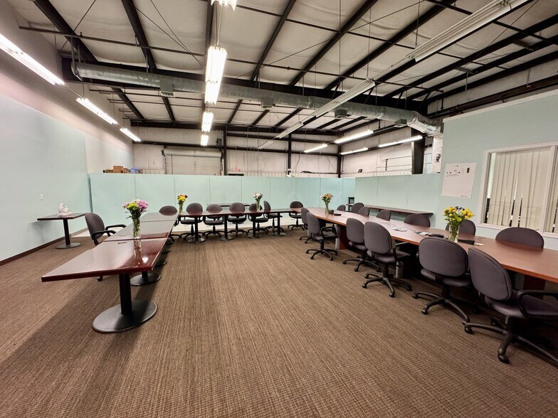More Photos Of 1601 NE Success Dr, Jensen Beach Manufacturing For Sale