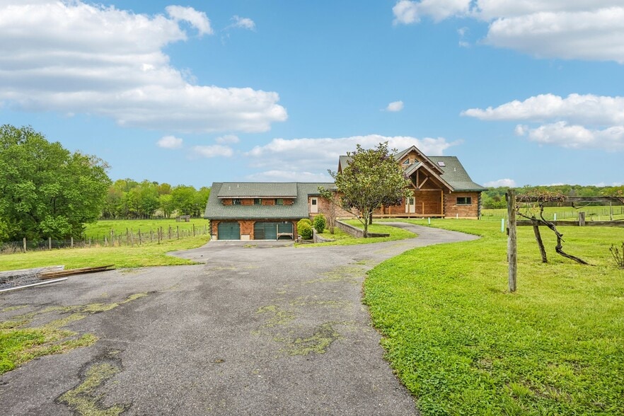 More Photos Of 46 Commissioners Pike, Woodstown Land For Sale