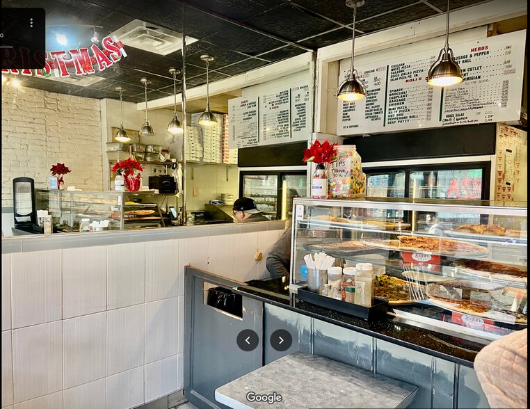 More Photos Of 65 8th Ave, New York Apartments For Lease