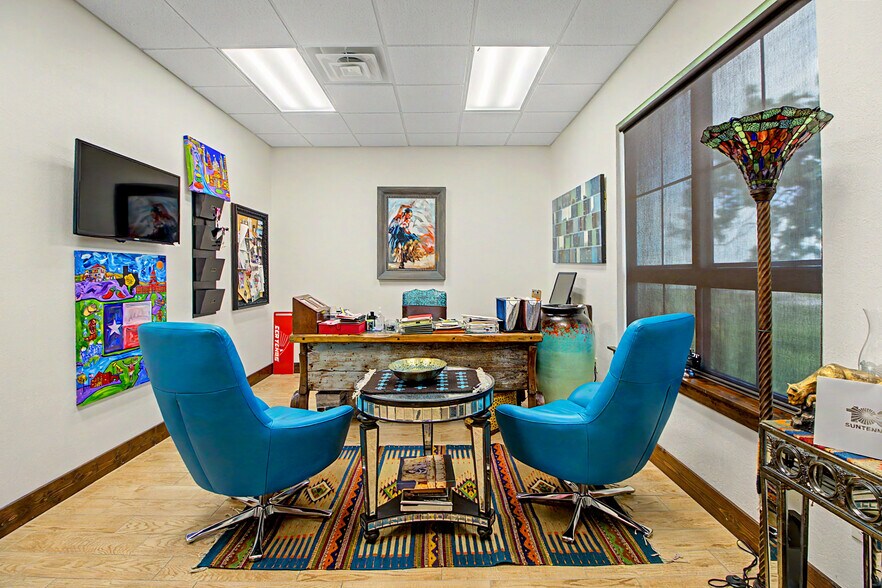 More Photos Of 8050 TX-21, Caldwell Office For Lease