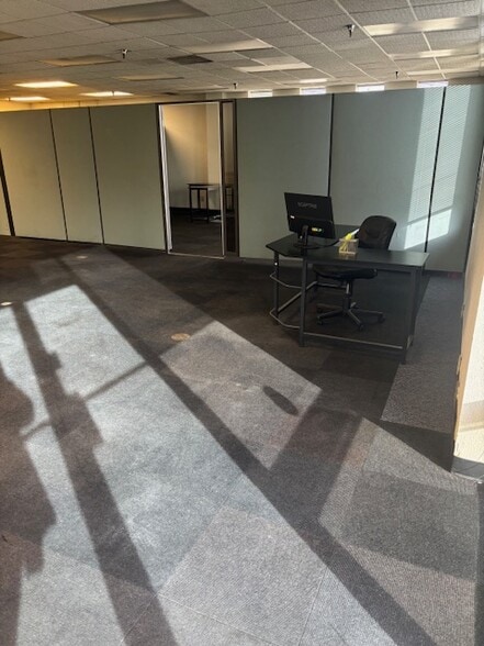 More Photos Of 700 Santa Anita Dr, Woodland Warehouse For Lease