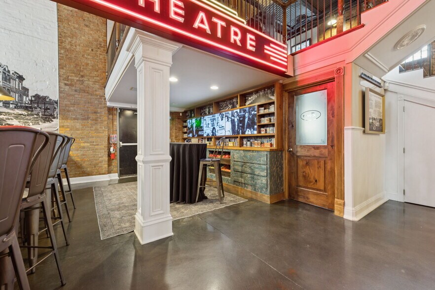 More Photos Of 108 Bridge St, Franklin Storefront For Sale