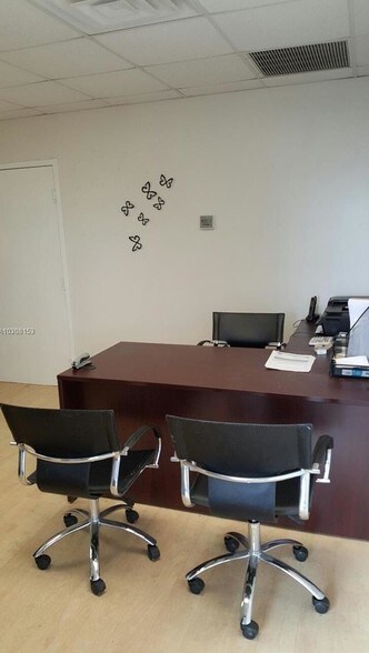 More Photos Of 5900 NW 99th Ave, Miami Light Distribution For Lease