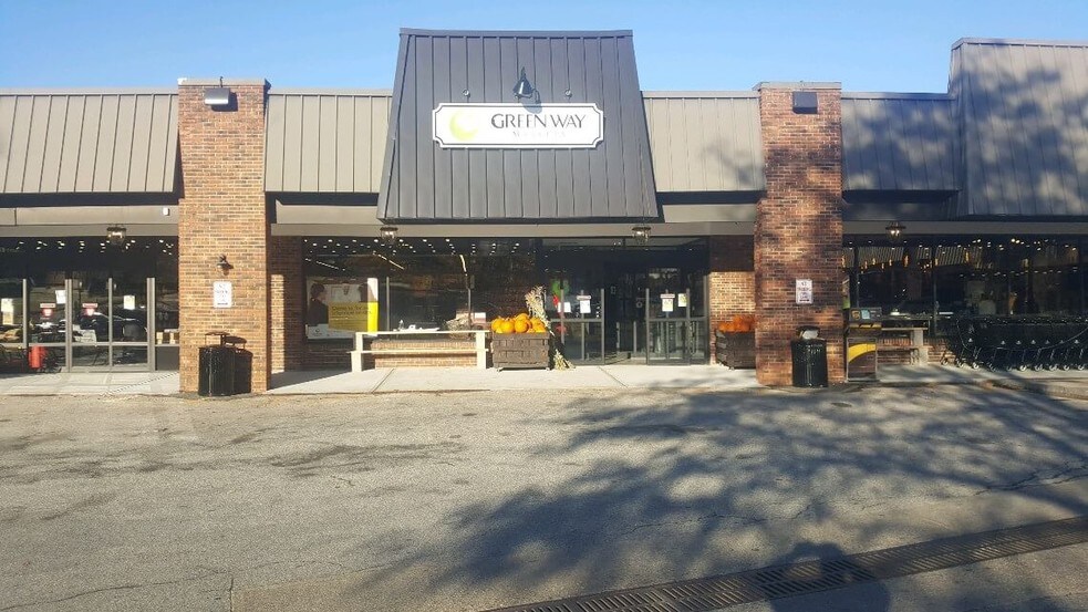 More Photos Of Route 35 & Route 121 @ Rte 35 & Rte 121 (North Salem Rd), Cross River Unknown For Lease