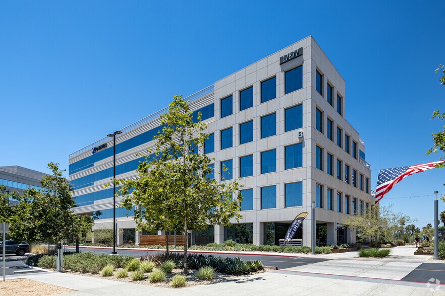 More Photos Of 17877 Von Karman Ave, Irvine Office For Lease