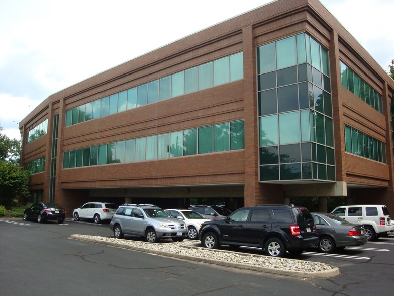 Primary Photo Of 190 State Route 18, East Brunswick Office For Lease