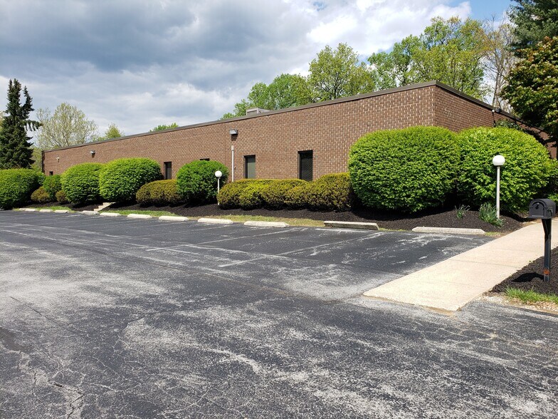 More Photos Of 219 Welsh Pool Rd, Lionville Warehouse For Lease