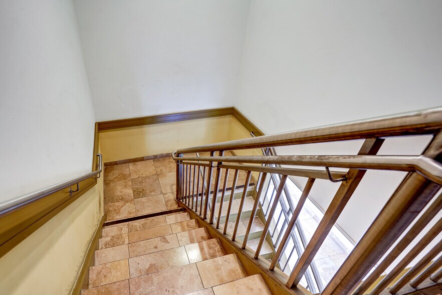 More Photos Of 8780 Valley Blvd, Rosemead Office For Lease