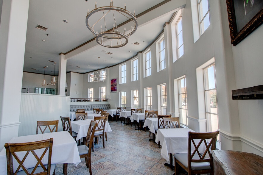 More Photos Of 6675 Mediterranean Dr, McKinney Restaurant For Sale