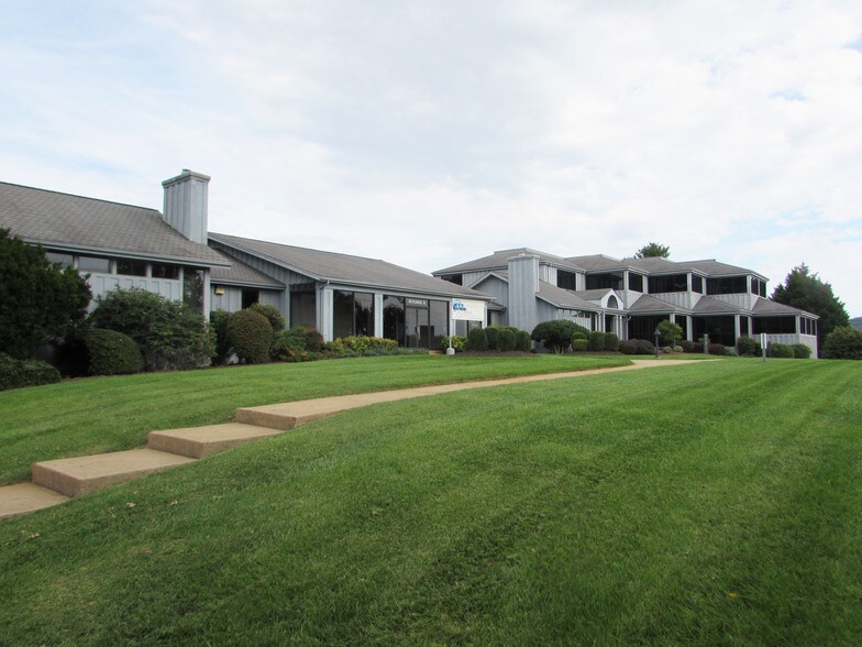 More Photos Of 14115 Lovers Ln, Culpeper Office For Lease