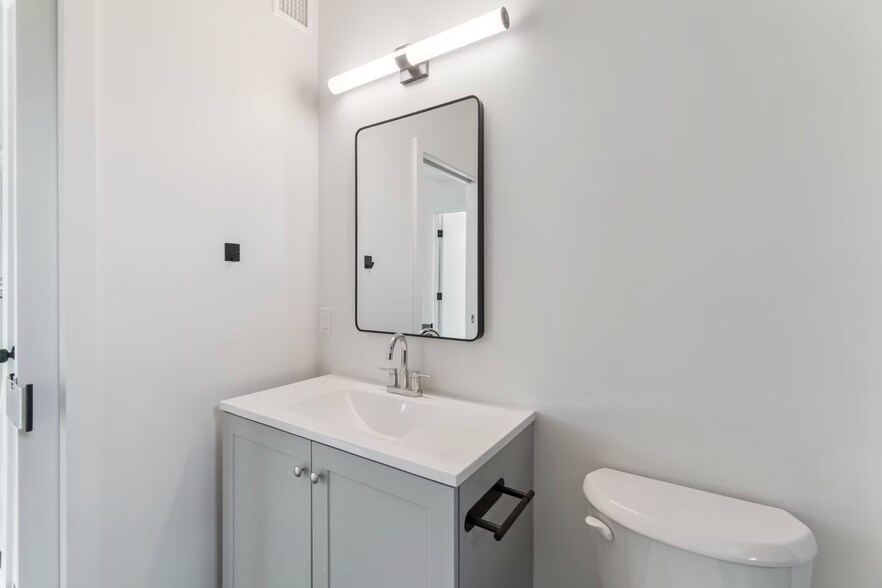 More Photos Of 1540 NW 30th St, Oklahoma City Apartments For Sale