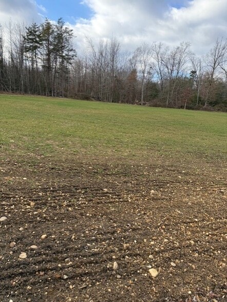 More Photos Of 10255 Crain hwy, Faulkner Land For Sale
