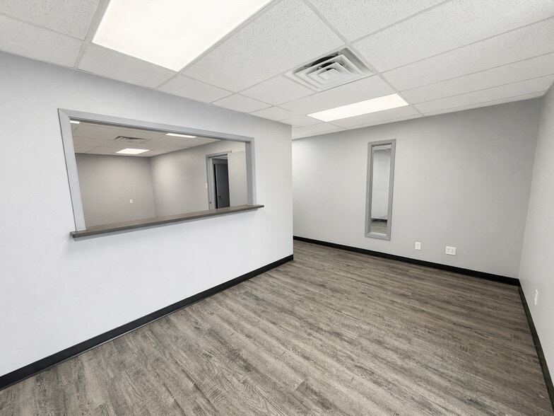 More Photos Of 226-222 Flato Rd, Corpus Christi Warehouse For Lease