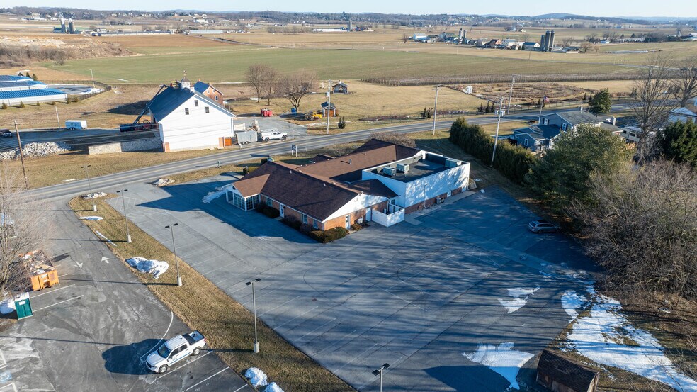 More Photos Of 640 E Oregon Rd, Lititz Office For Sale