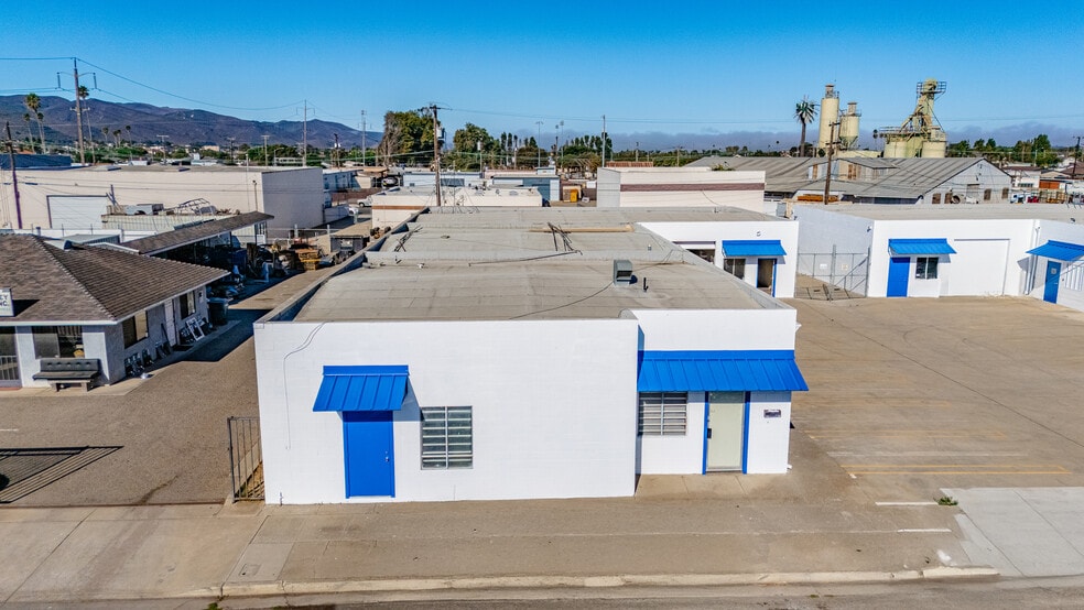 More Photos Of 311-321 N 2nd St, Lompoc Warehouse For Sale