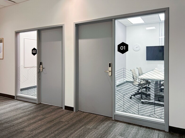 More Photos Of 1505 Barrington St, Halifax Coworking Space