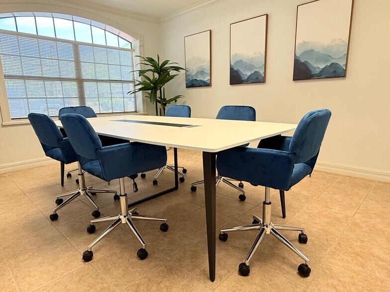 More Photos Of 305 SE 2nd Ave, Gainesville Office For Lease