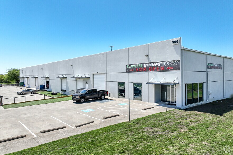 More Photos Of 5650 Kroger Dr, Keller General Retail For Lease