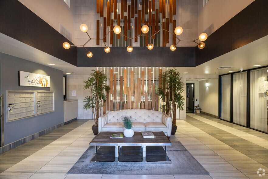 More Photos Of 1443 N Fuller Ave, Los Angeles Apartments For Sale