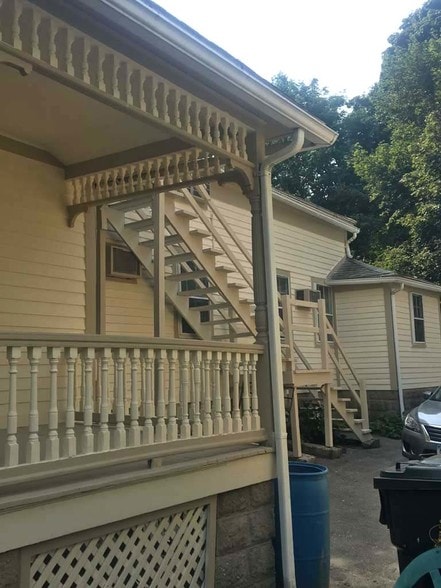 More Photos Of 54 Fremont St, New London Office Residential For Sale