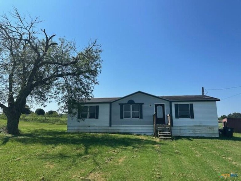 More Photos Of 1212 Babylon Ln, Schulenburg Land For Sale