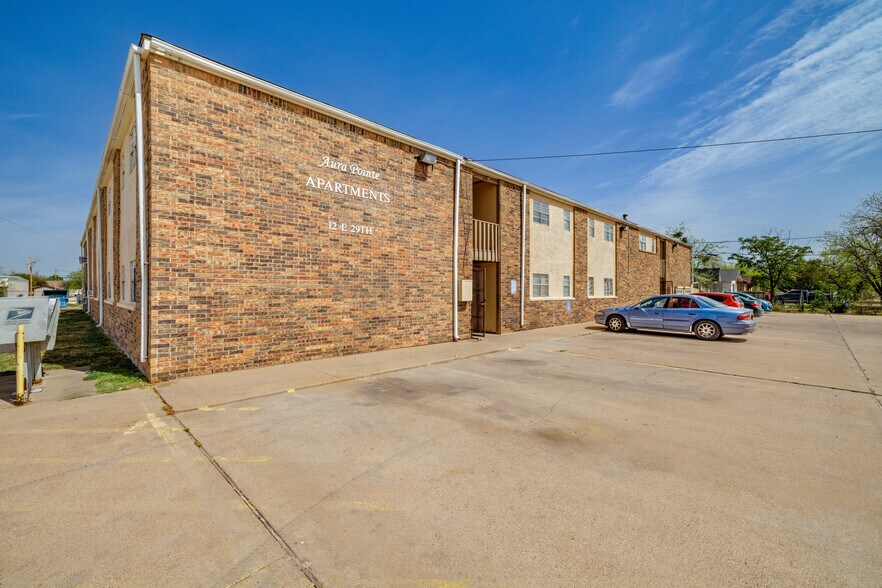 More Photos Of 12 E 29th St, San Angelo Apartments For Sale