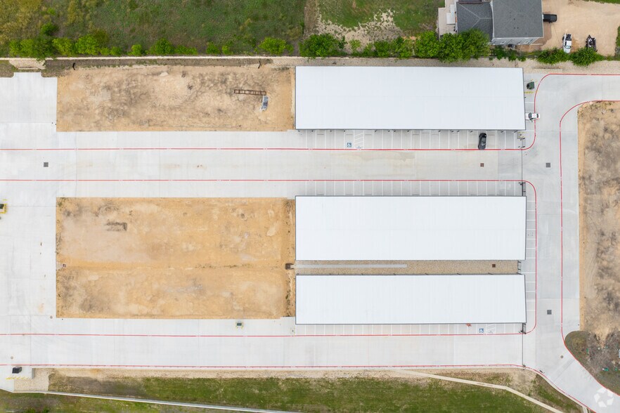 More Photos Of 3300 Dacy Ln, Kyle Industrial For Sale