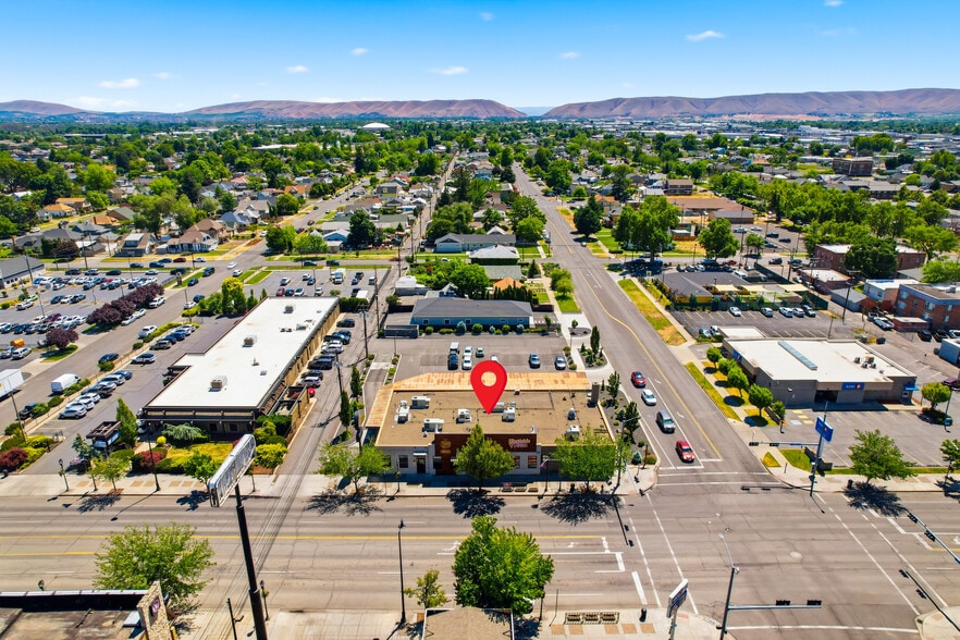 More Photos Of 602 E Yakima Ave, Yakima Storefront Retail Office For Lease