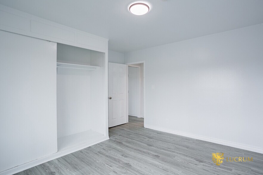 More Photos Of 823 Lagoon Ave, Wilmington Apartments For Sale