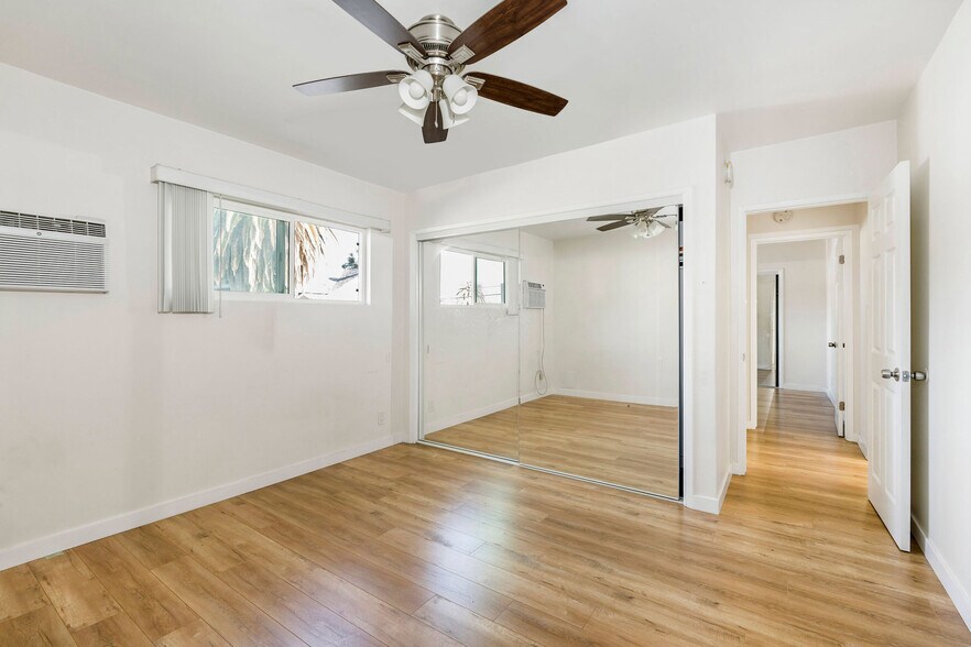 More Photos Of 423 N Harvard Blvd, Los Angeles Apartments For Sale