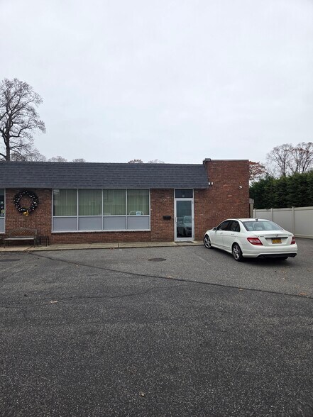 More Photos Of 1-3 Ivy Rd, Kings Park Medical For Lease