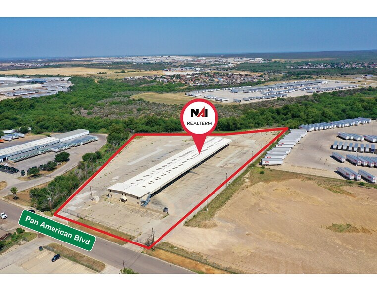 More Photos Of 4410 Pan American Blvd, Laredo Warehouse For Lease