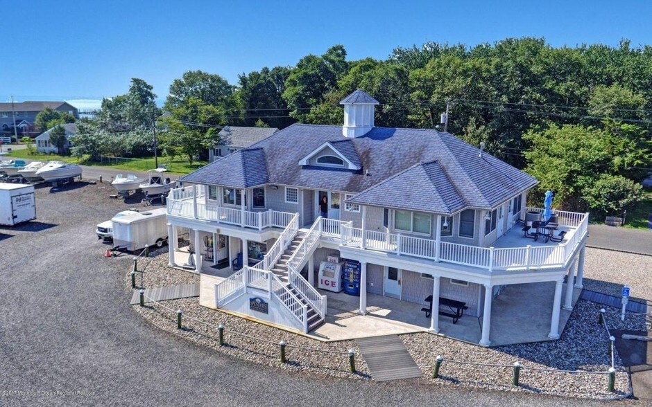 More Photos Of 65 Pennsylvania Ave, Waretown Marina For Sale