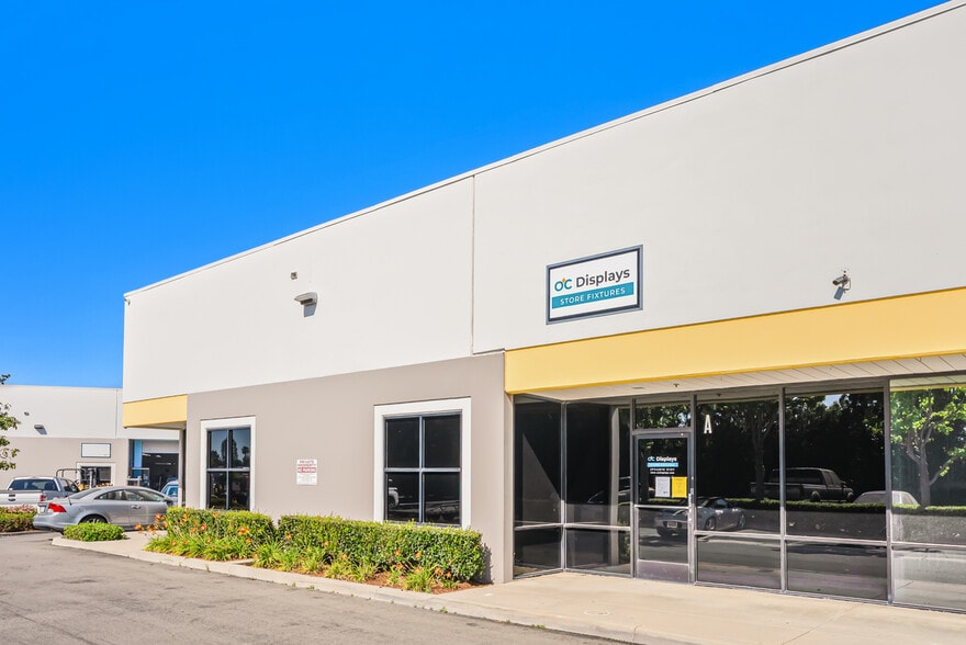 More Photos Of 2003 Raymer Ave, Fullerton Distribution For Sale