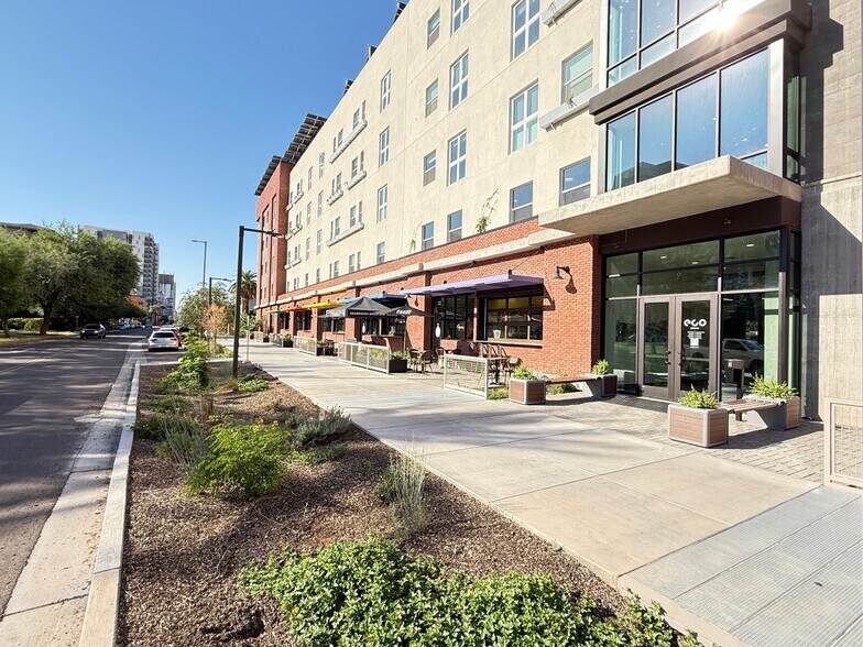 More Photos Of 301 W Roosevelt St, Phoenix Apartments For Lease