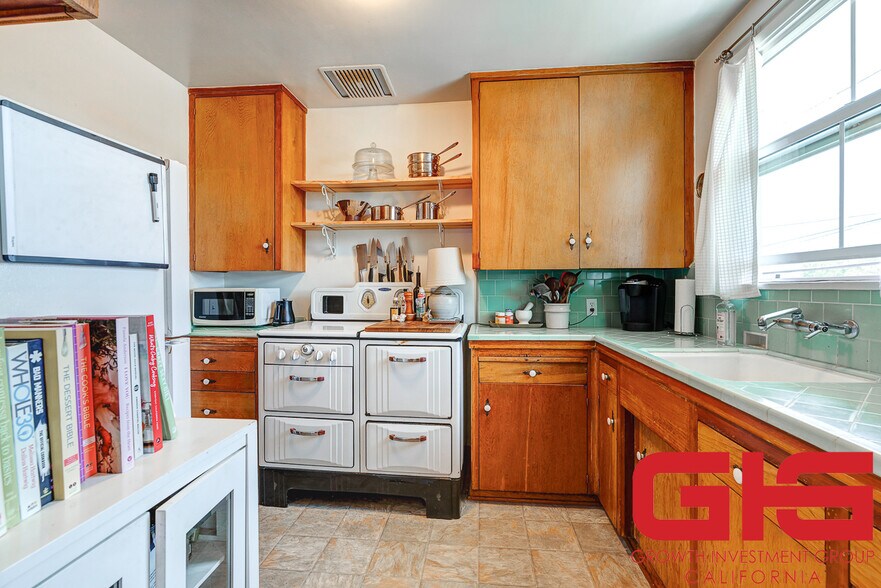 More Photos Of 1513 Huntington Dr, South Pasadena Apartments For Sale