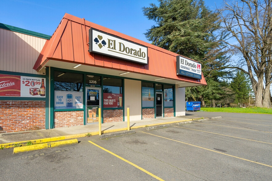 More Photos Of 1225-1235 NE Hogan Dr, Gresham Unknown For Lease