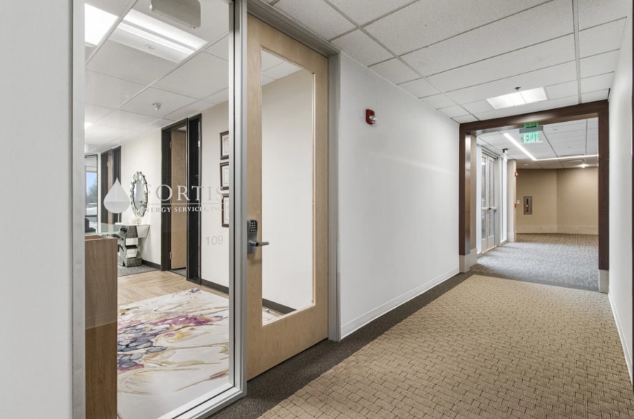 More Photos Of 2855 Coolidge Hwy, Troy Office For Lease