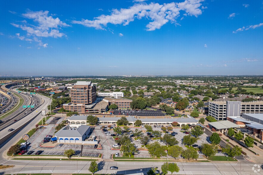 More Photos Of 900 W Airport Fwy, Hurst Unknown For Lease