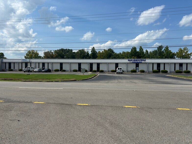 More Photos Of 9580 Madison Blvd, Madison Light Distribution For Lease