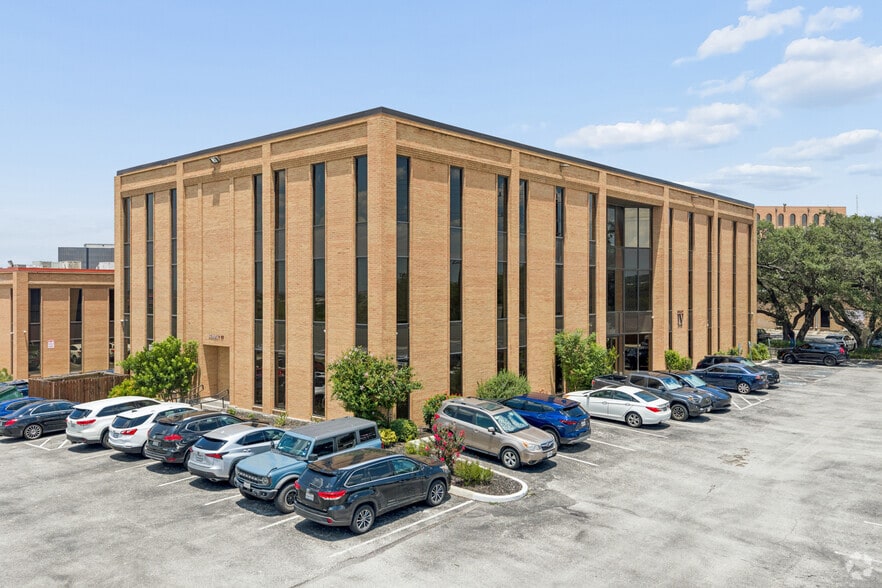 Primary Photo Of 5805 Callaghan Rd, San Antonio Office For Lease