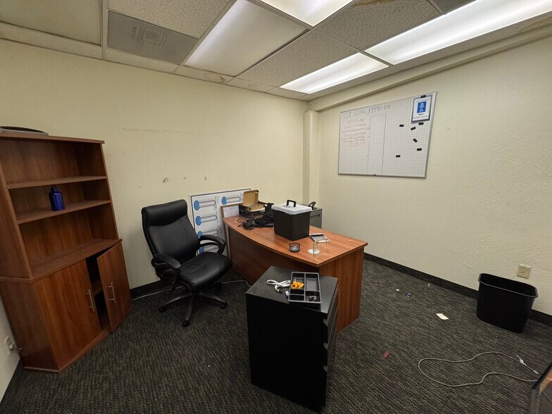 More Photos Of 350 Hatch Dr, Foster City Warehouse For Sale