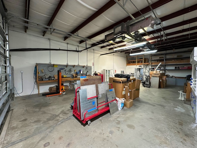 More Photos Of 188 Triple Diamond Blvd, Nokomis Warehouse For Sale