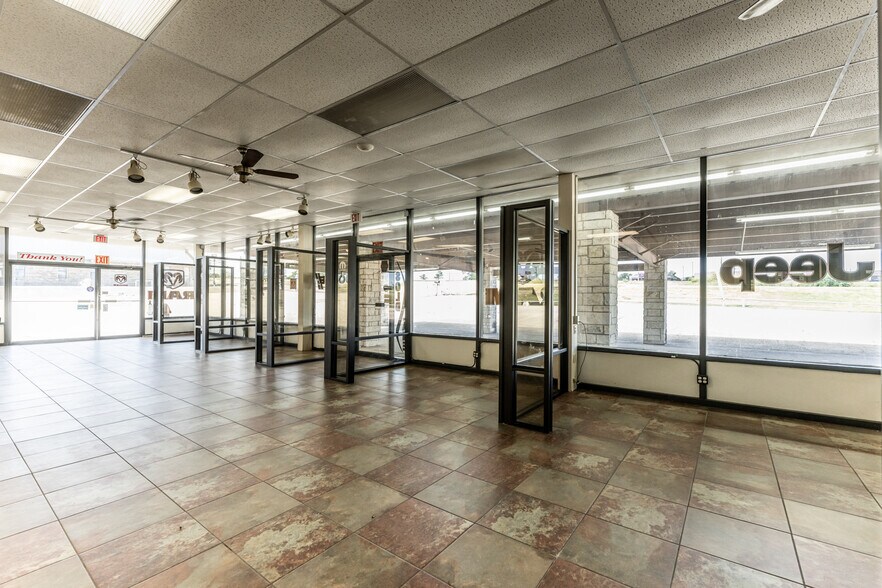 More Photos Of , Huntsville General Retail For Sale